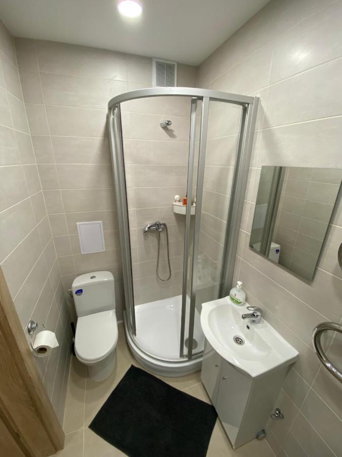 Akmene Center Apartment Naujoji Akmene المظهر الخارجي الصورة